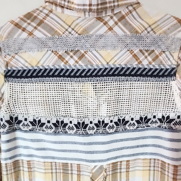We The Free Free People Plaid Button Down. Xsmall - Picture 7 of 7
